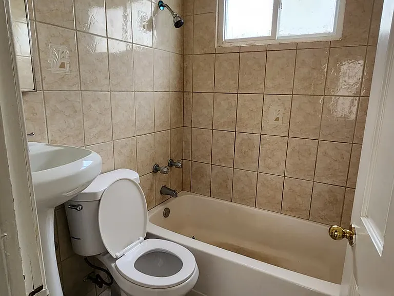 714 Roselle St #1 — Photo 10