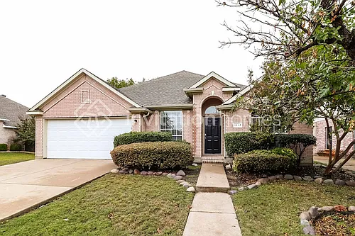 1617 Churchill Ln Photo 1