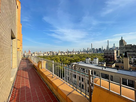 Rented by Compass | media 17