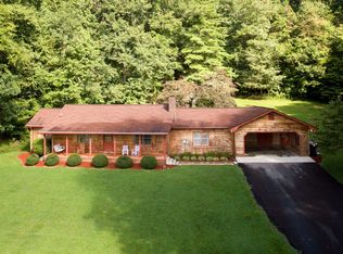 209 Sunrise Pl, Hayesville, NC 28904