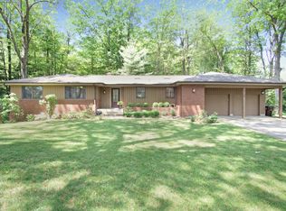 18159 Lovell Rd, Spring Lake, MI 49456