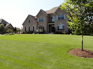 403 Quarter Horse Ln, Mars, PA 16046