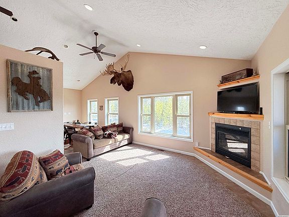 3rd image of 60 Foxborough Rd