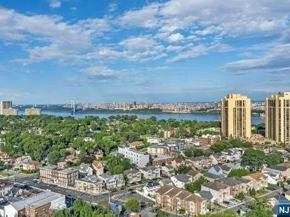 770 Anderson Ave APT 23M, Cliffside Park, NJ 07010