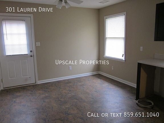 5th image of 301 Lauren Dr