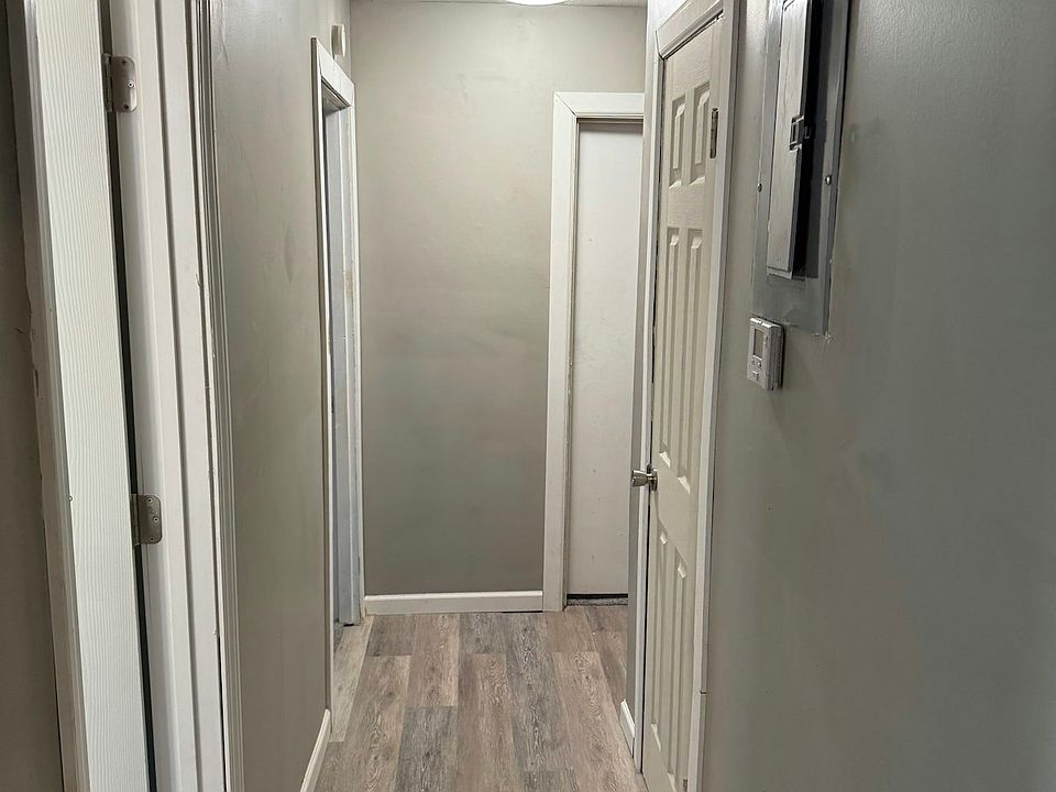 Hallway leading to bedrooms