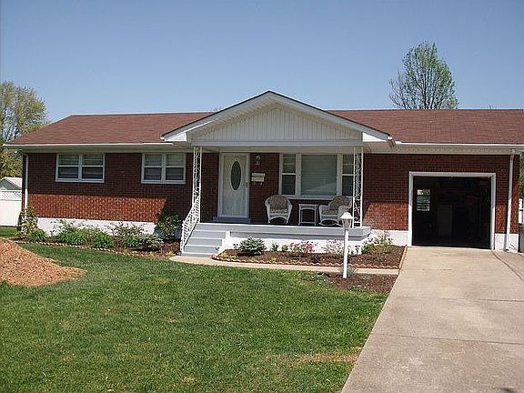 Front view from court