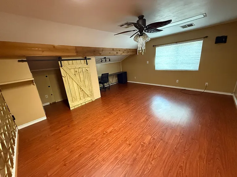 4310 Stallion Brook Ln — Photo 9