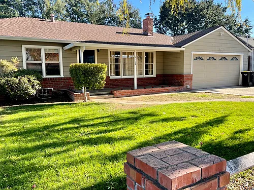 1328 Floyd Ave Photo 1