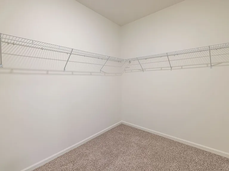 Raintree Townhomes 5 Units — Photo 14