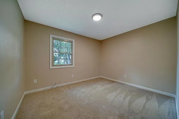 108 Glenn Ave #108 — Photo 11