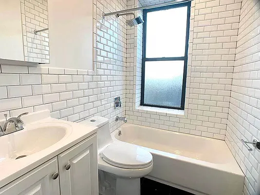 Rented by REAL New York | media 10