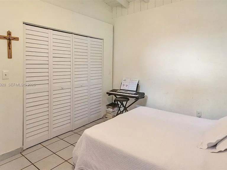 5845 SW 88th St — Photo 20