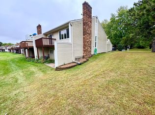 10498 Yorktown Ln N, Maple Grove, MN 55369