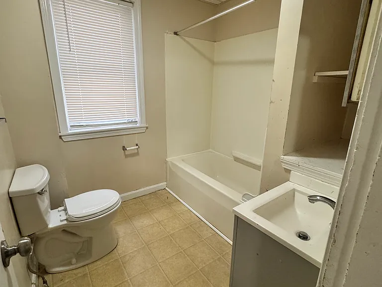 164 Tremont St #1 — Photo 3
