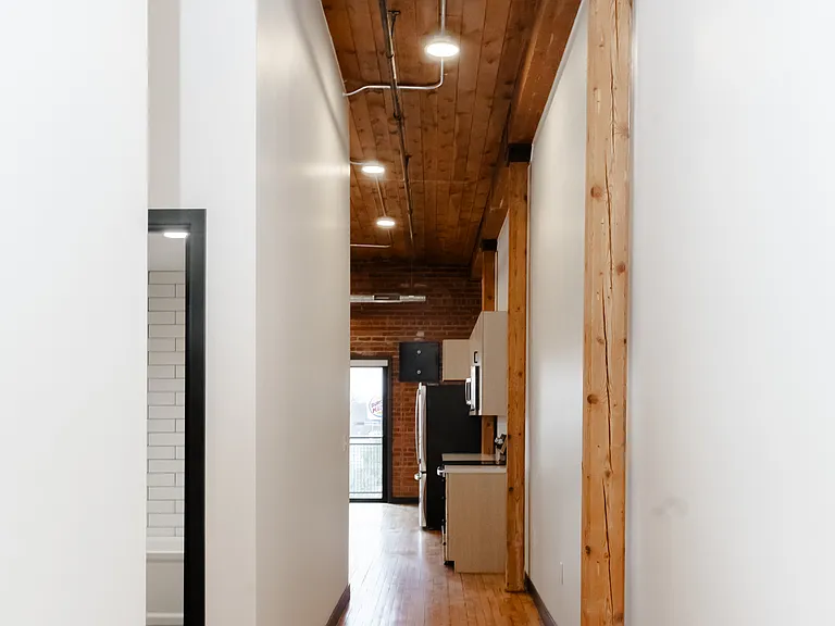 128 W River St #307 — Photo 6