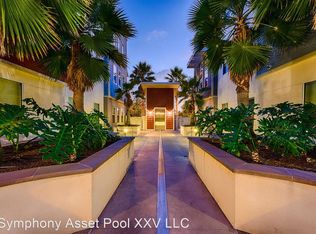 6812 Embarcadero Ln, Carlsbad, CA 92011