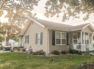 317 School St, Licking, MO 65542