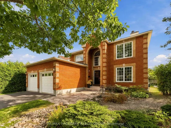 1441 Talcy Cres, Ottawa, ON K4A 3C7