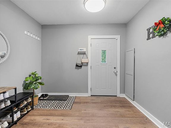 4th image of 109 Dale Ave