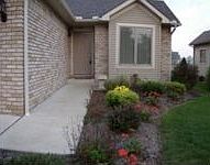 1st image of 720 Parkview Dr