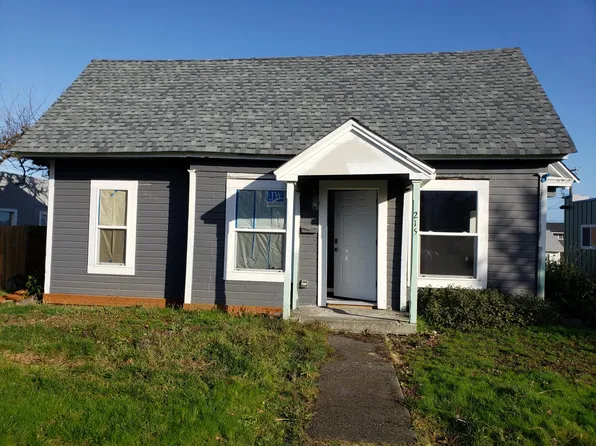 215 W 14th St, Port Angeles, WA 98362