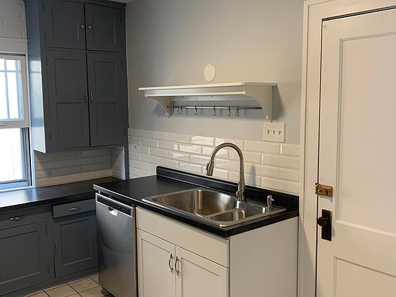 Kitchen just remodeled as of 10/14