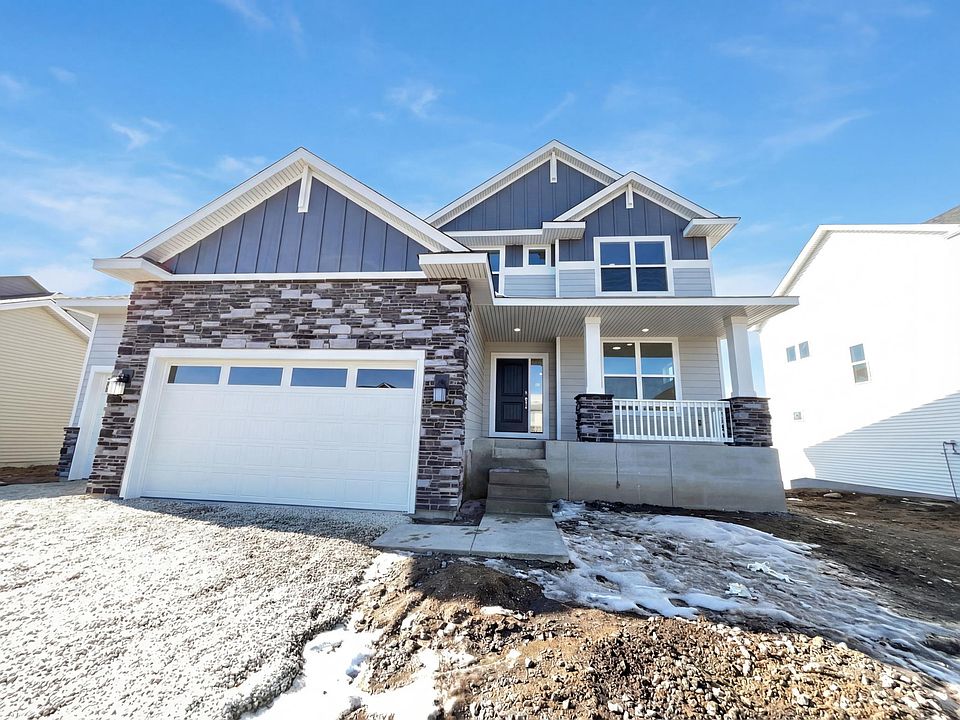 1st image of 2471 Tyrone Dr