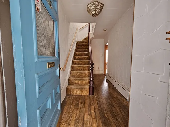 103 Bennington St, East Boston, MA 02128