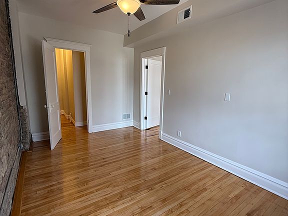 5th image of 2307 W Montana St Unit 2
