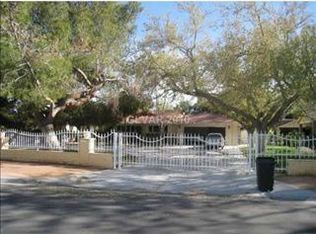 2800 Palomino Ln, Las Vegas, NV 89107