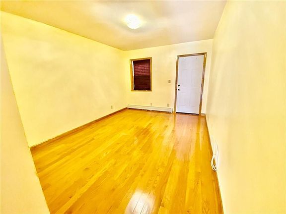 5th image of 3604 Avenue S #1
