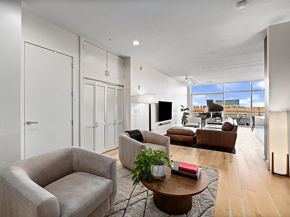 5th image of 555 5th St APT 521