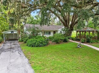 8595 E Puckett Ct, Floral City, FL 34436