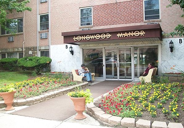 2nd image of 2401 Hoffnagle St APT A302