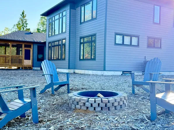 1166 Echo Hills Rd, Huntsville, ON P1H 0K1