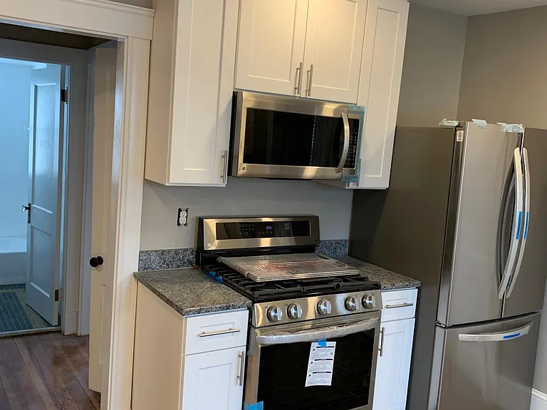 733 Hyde Park Ave #3 — Photo 5