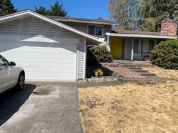 4th image of 7318 97th Ave SW