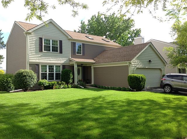 1st image of 867 Royal Glen Ln