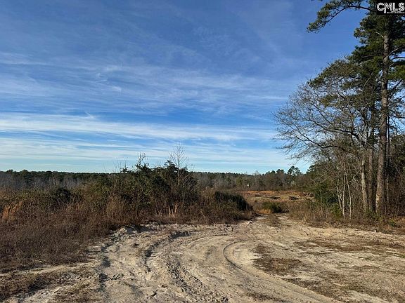 5th image of 450 Bergen Rd