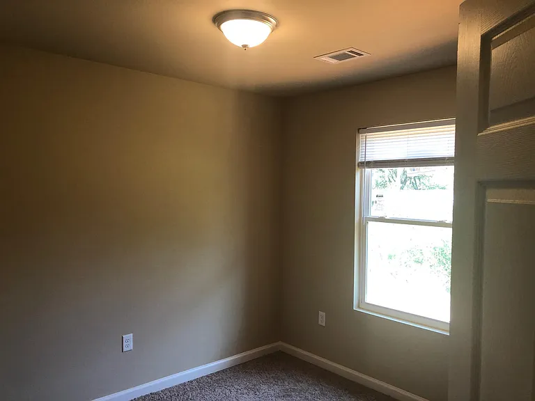 3618 Zion St #A — Photo 10