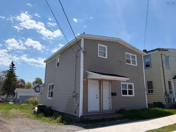180 Bay St, Cape Breton, NS B1N 2J8