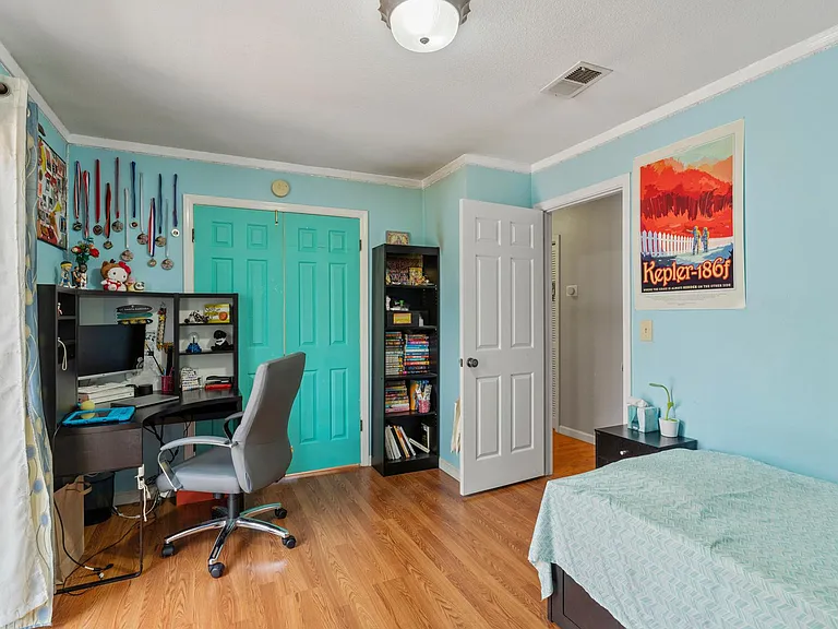 333 Lone Oak Dr — Photo 18