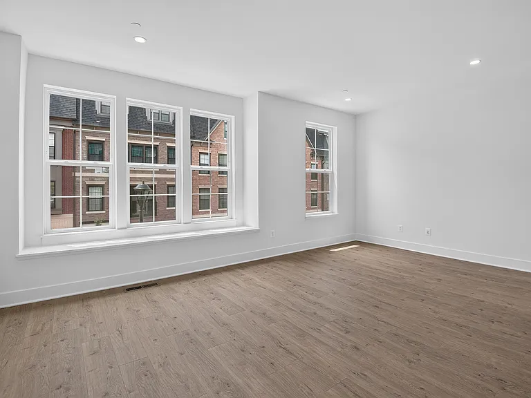 5015 Dulcet Dr — Photo 20
