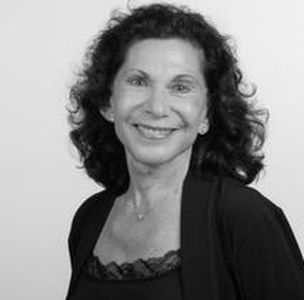 ReneÃ© Ocher