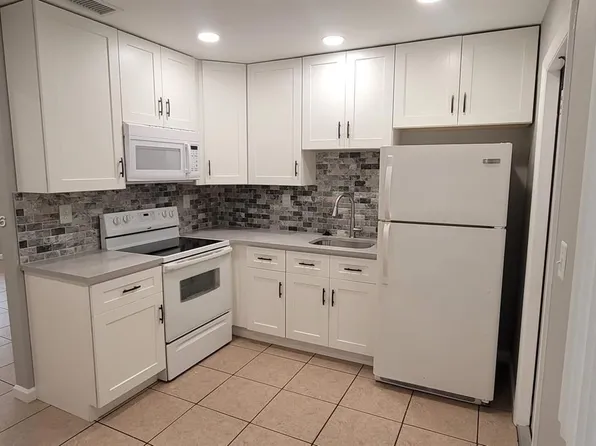 2533 Garfield St #A, Hollywood, FL 33020