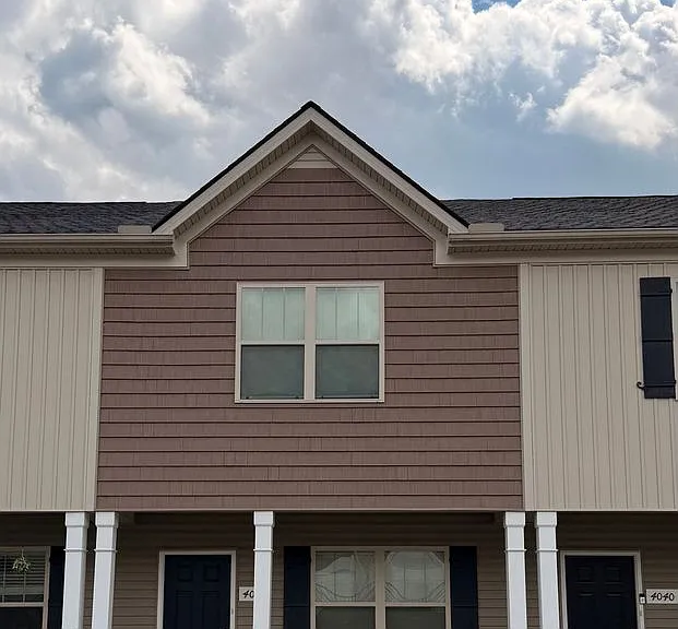 4042 Saddlecreek Way — Photo 1