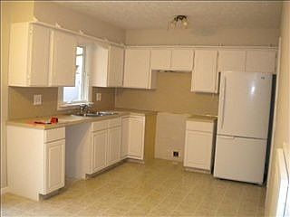 2nd image of 4661 Schroeder Dr