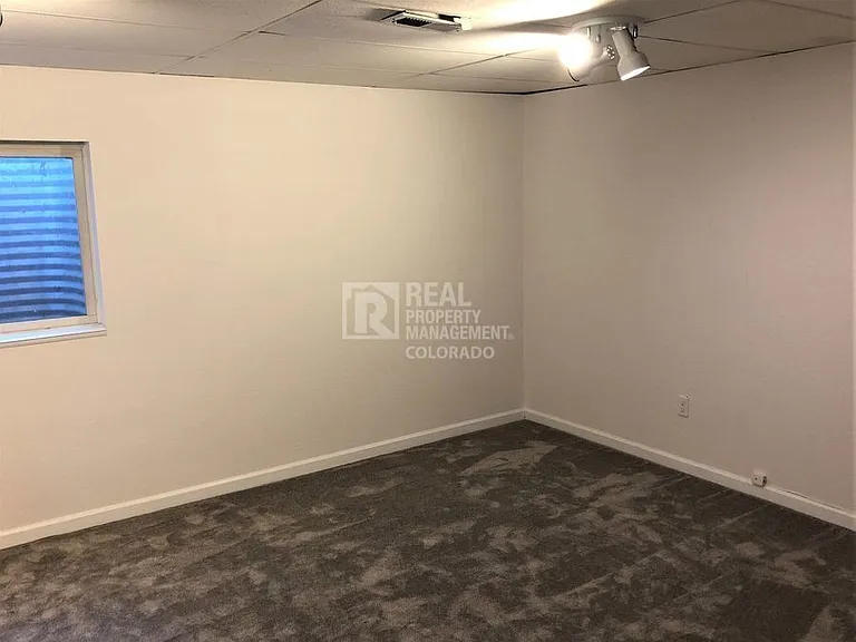 1014 Artemis Cir — Photo 15