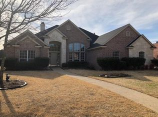 105 Lariat Trl, Mc Gregor, TX 76657